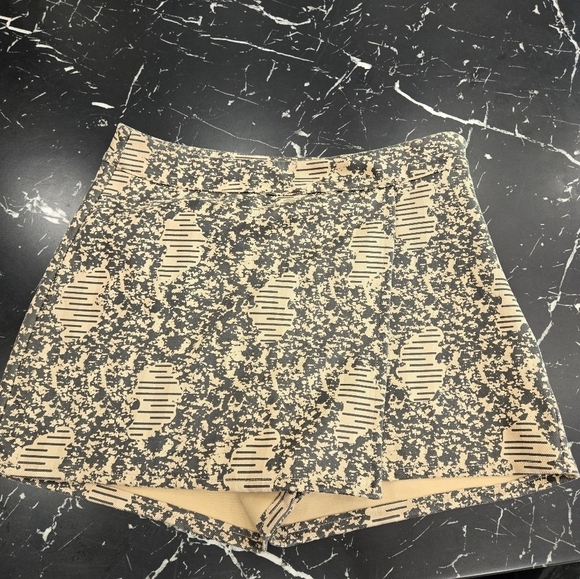PRIMARK skort US6 - Picture 2 of 3
